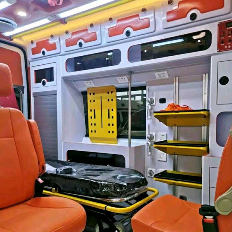 巴彦淖尔长途救护车护送病人租赁价格